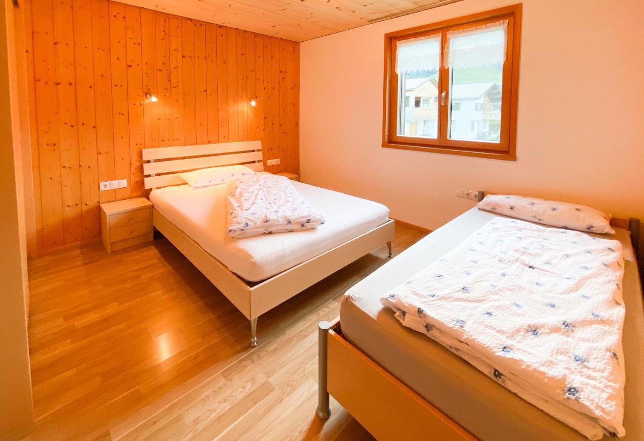Haus Helga Appartement Schoppernau Buitenkant foto